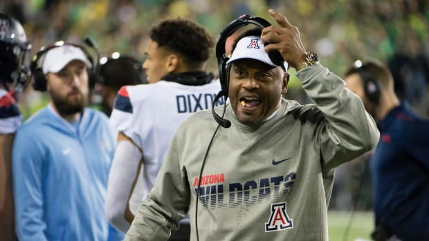Kevin Sumlin #6_Troy Wayrynen